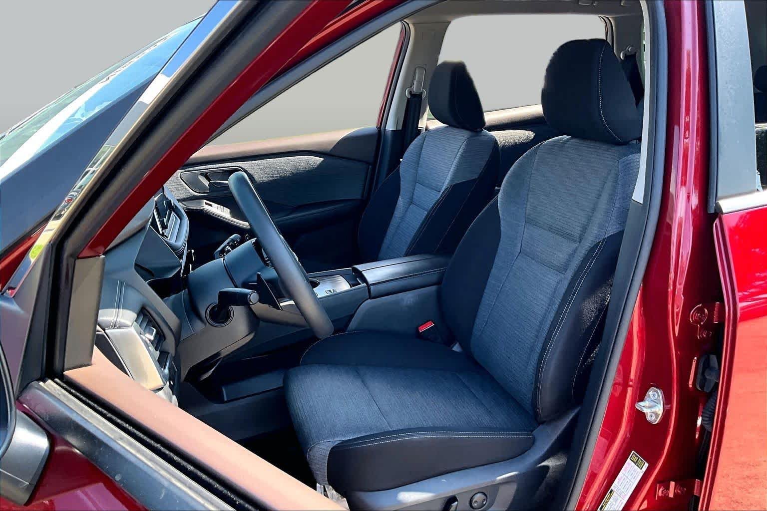 Used 2023 Scarlet Ember Tintcoat Nissan SV image 8