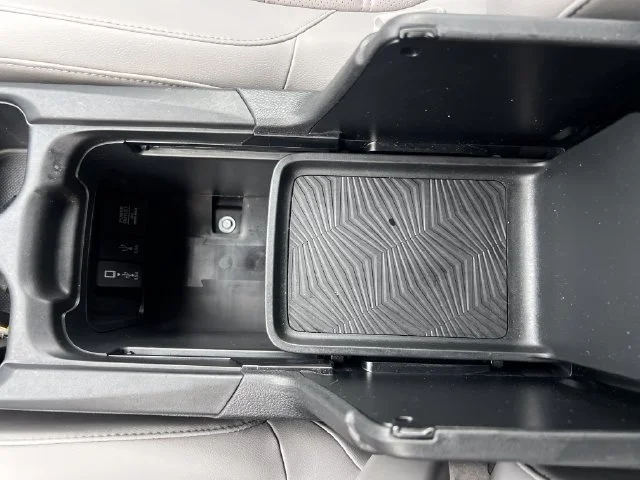 Used 2018 Modern Steel Metallic Honda EX-L image 24