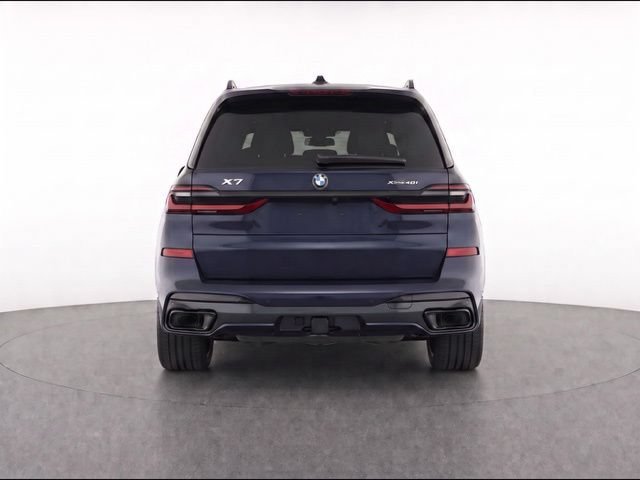 2022 BMW X7 M50i - Photo 7