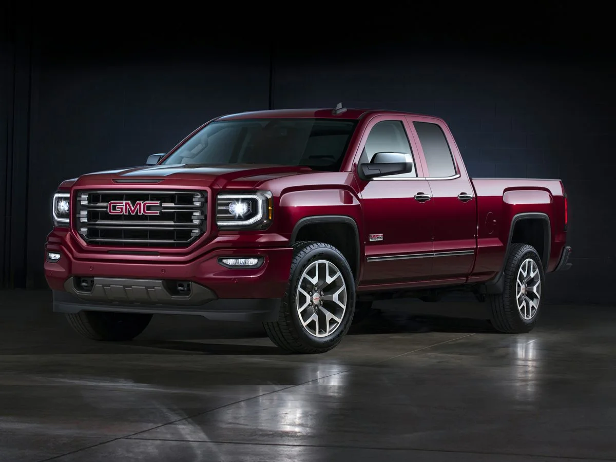 2018 GMC Sierra Base Regular Cab Standard Box's photo