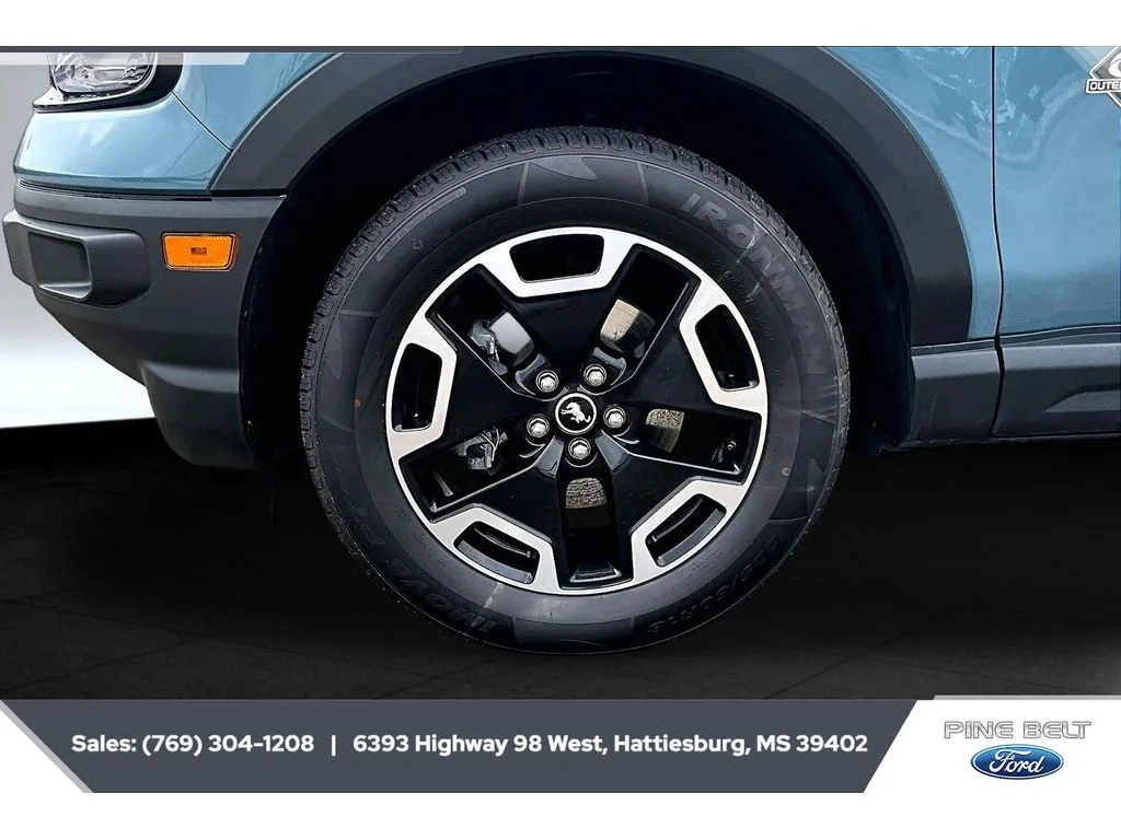 Certified Used 2023 Area 51 Ford Outer Banks image 7
