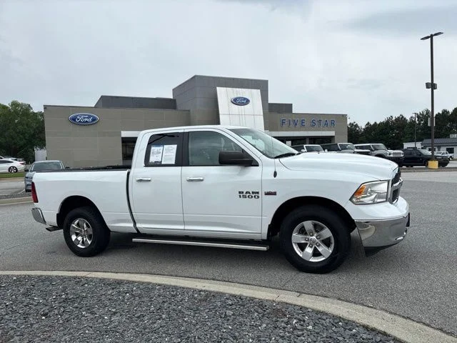 2017 Ram 1500 SLT