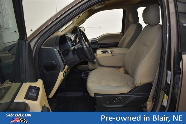 Used 2018 Stone Gray Ford XLT image 6
