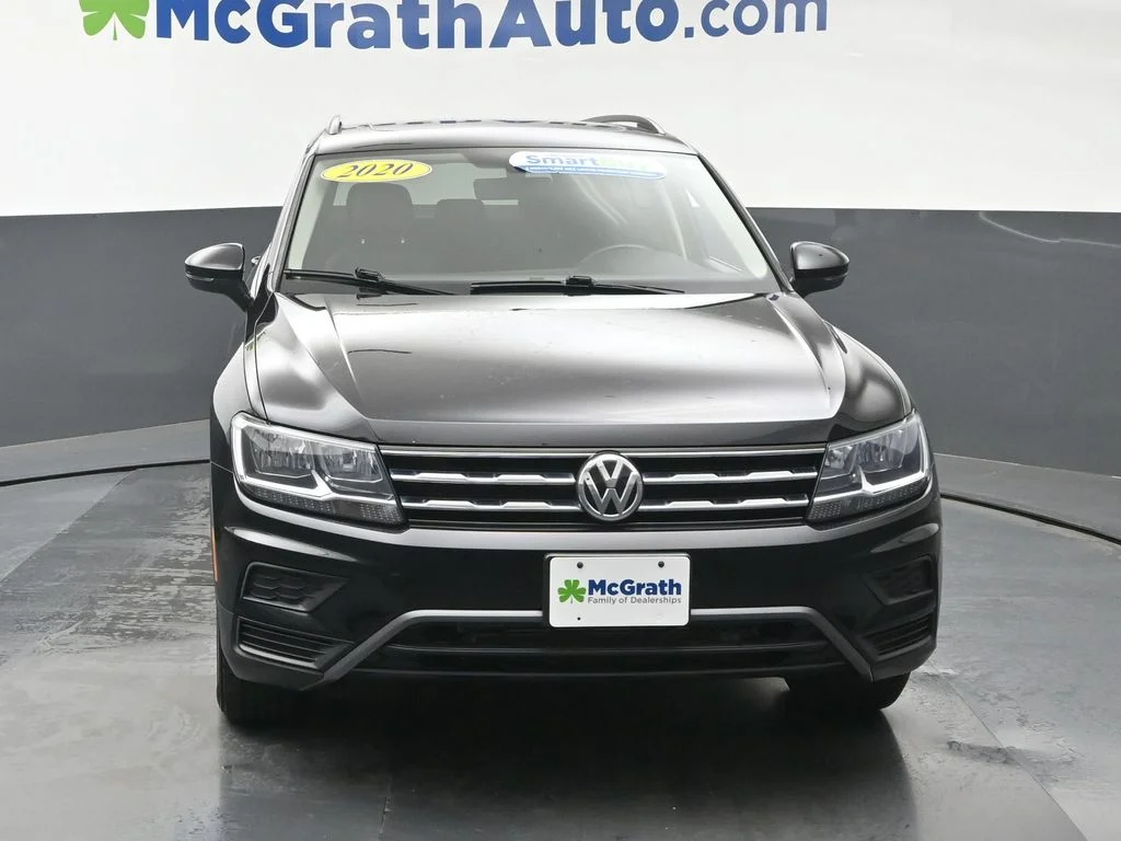 Used 2020 Black Volkswagen 2.0T SE image 6
