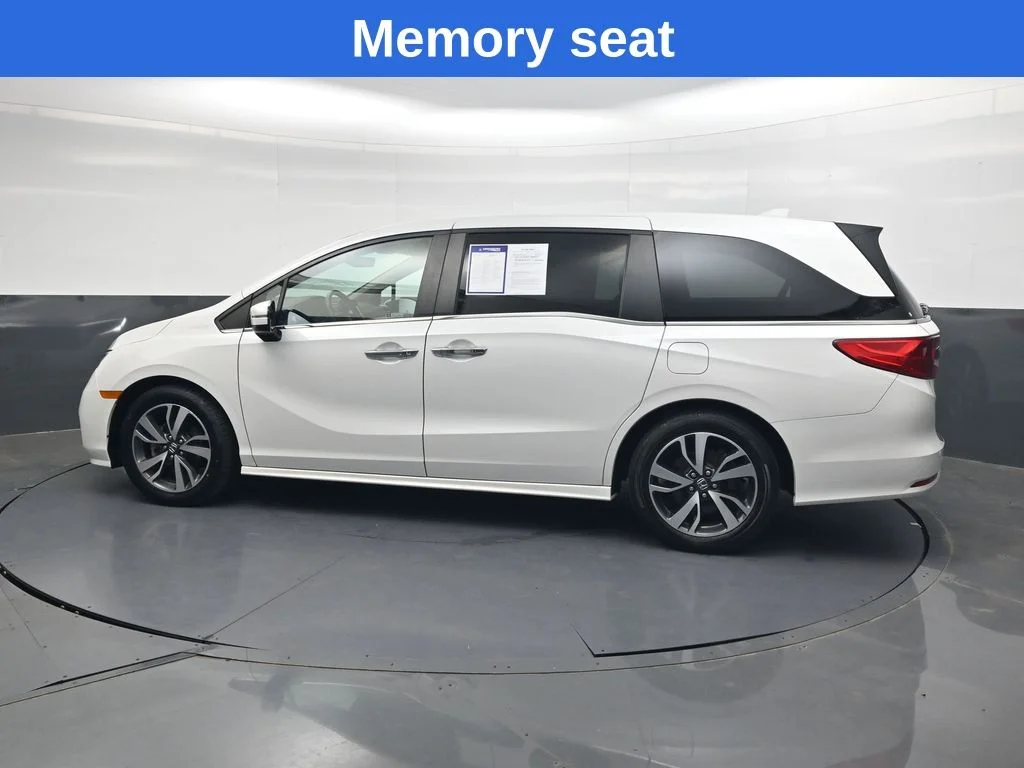 Used 2023  Honda Touring image 7
