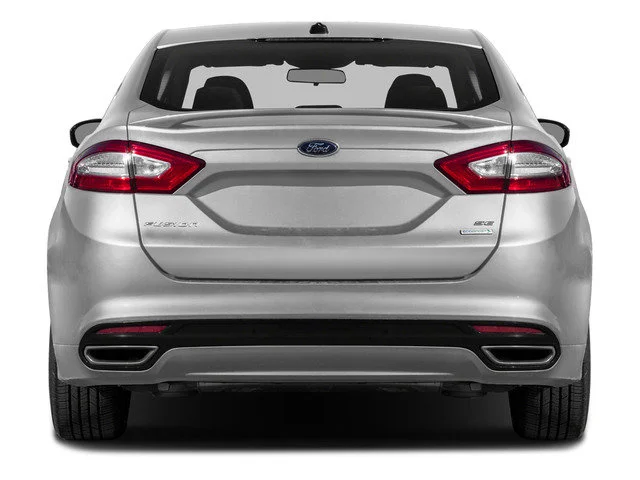Used 2016 SHADOW BLACK Ford SE image 5