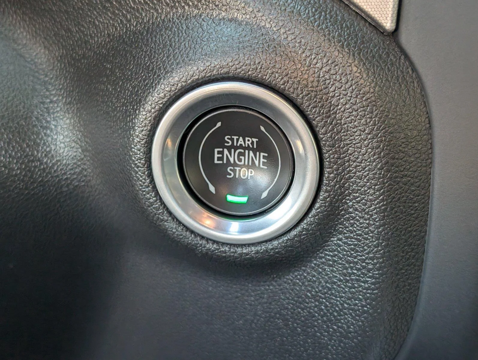 Used 2022 Summit White GMC SLT image 25