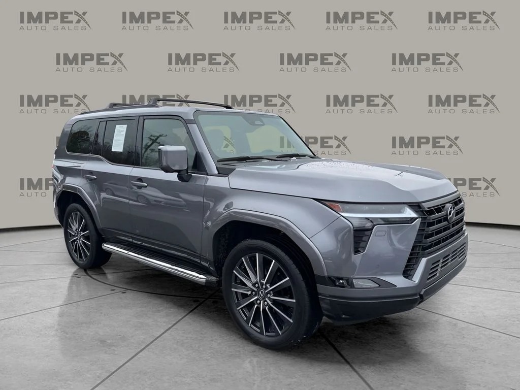 Used 2024 Gray Lexus 550 Luxury image 7