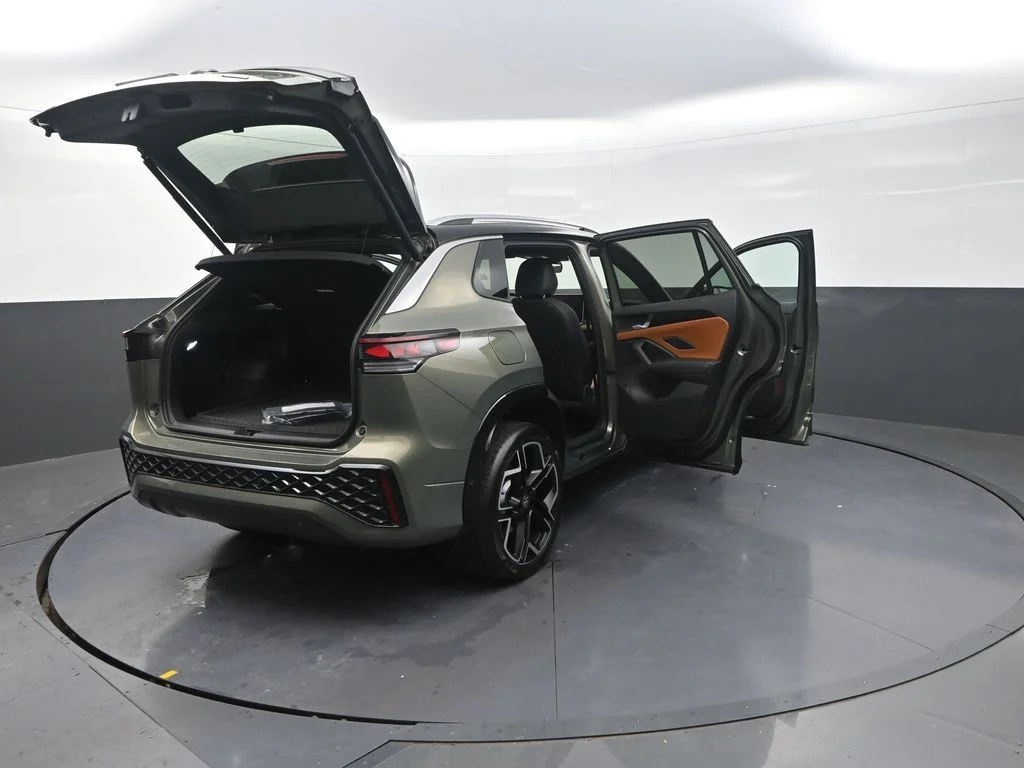 New 2026 Green Volkswagen 2.0T SEL R-Line image 35