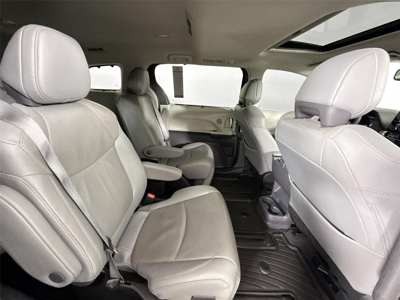 Used 2023 Ruby Flare Pearl Toyota Limited 7-Passenger image 45
