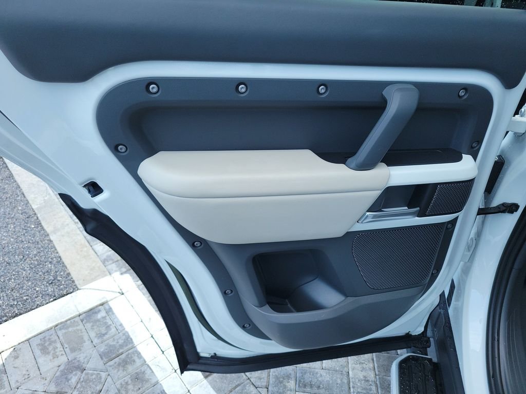 Certified Used 2023 Fuji White Land Rover SE image 23