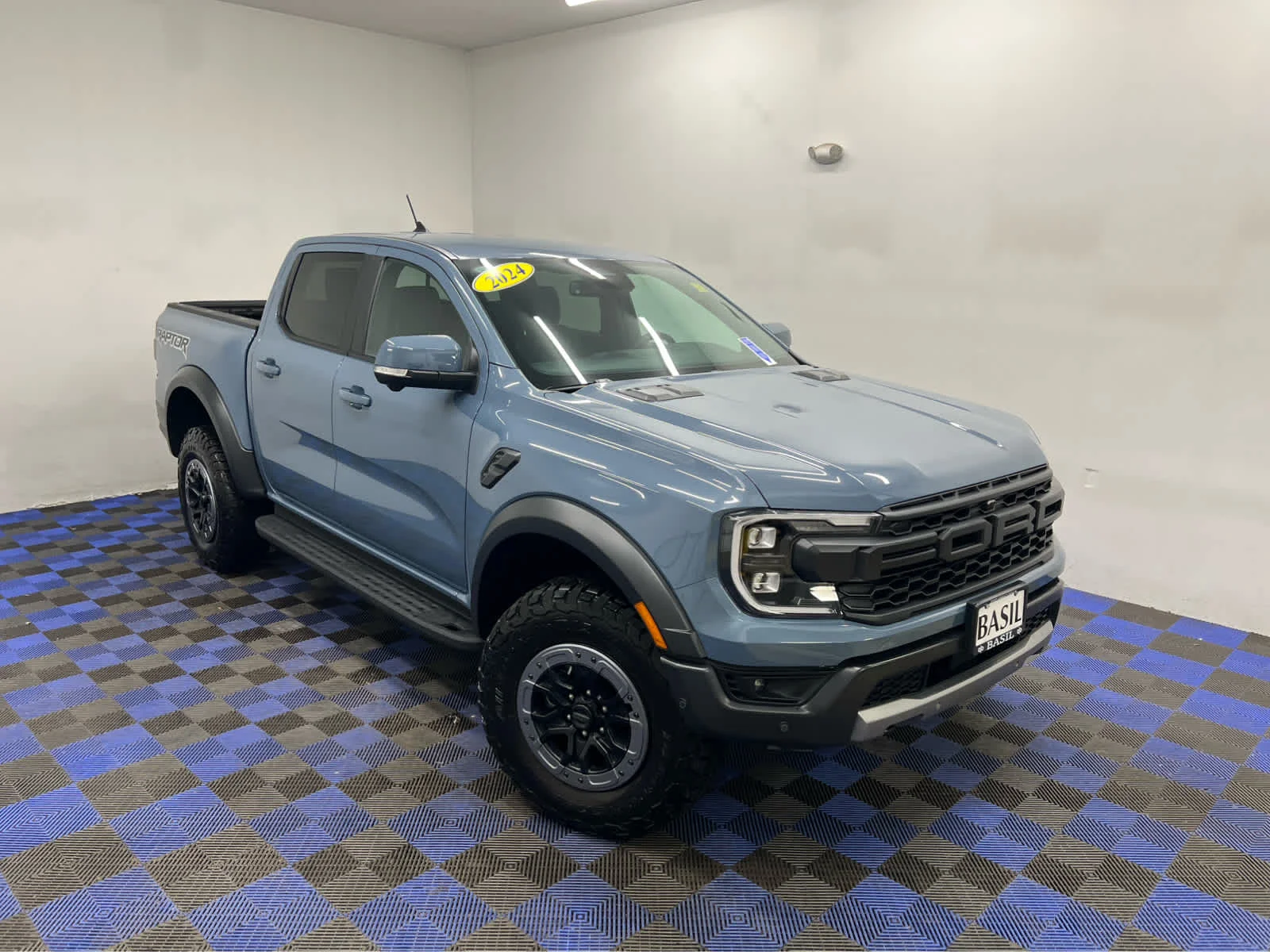 Used 2024 Azure Gray Metallic Tri-Coat Ford Raptor image 34