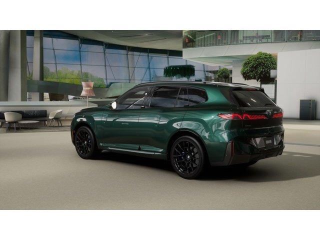 New 2027 Vancouver Green Metallic BMW 40 xDrive image 2