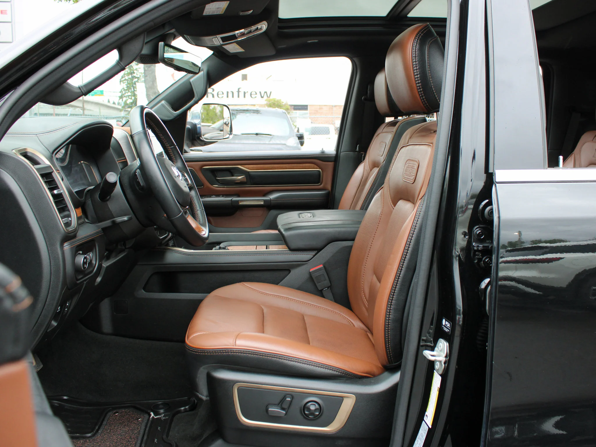 Certified Used 2023 Black RAM Limited Longhorn * No Accidents | HEMI V8 | Apple CarPlay | Trailer Tow | Adaptive Cruise | Sunroof image 3