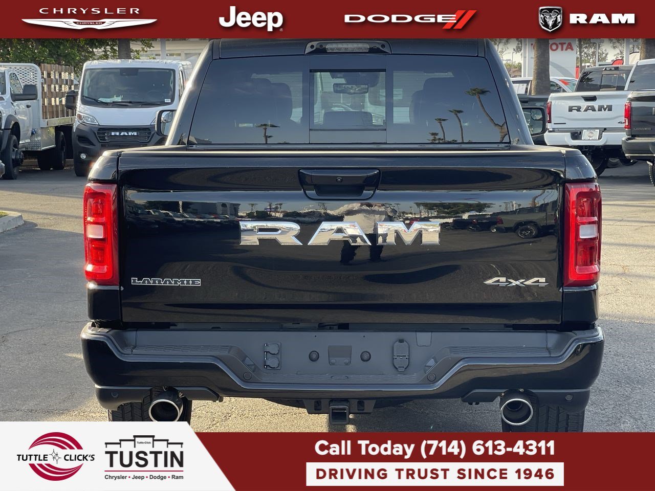 New 2026 Diamond Black Crystal Pearl-Coat Exterior Paint RAM Laramie image 5