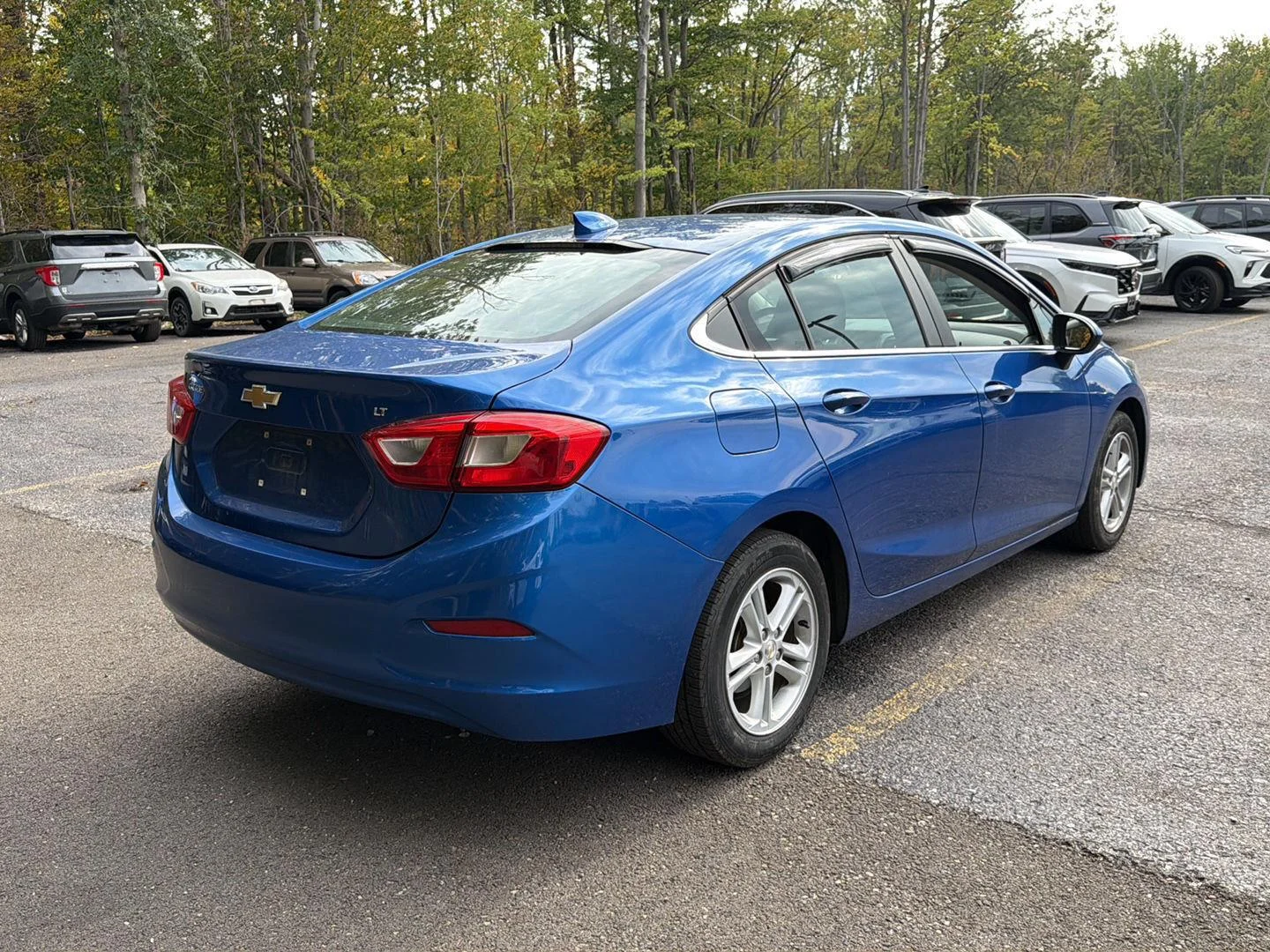 Used 2018 Kinetic Blue Metallic Chevrolet LT image 6
