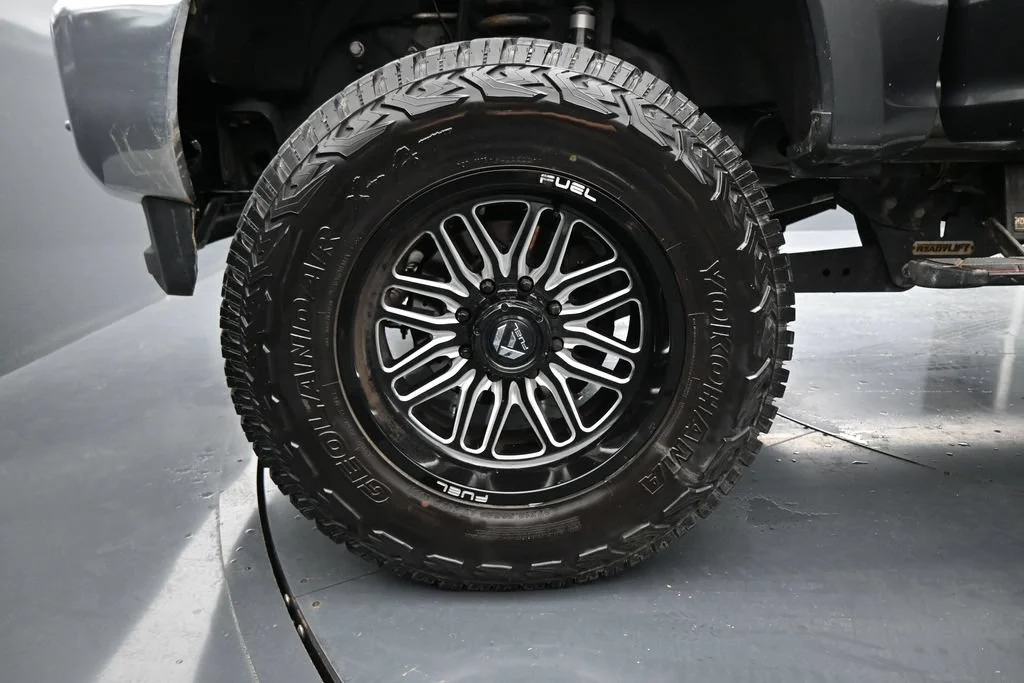 Used 2018 Gray Ford XLT image 28