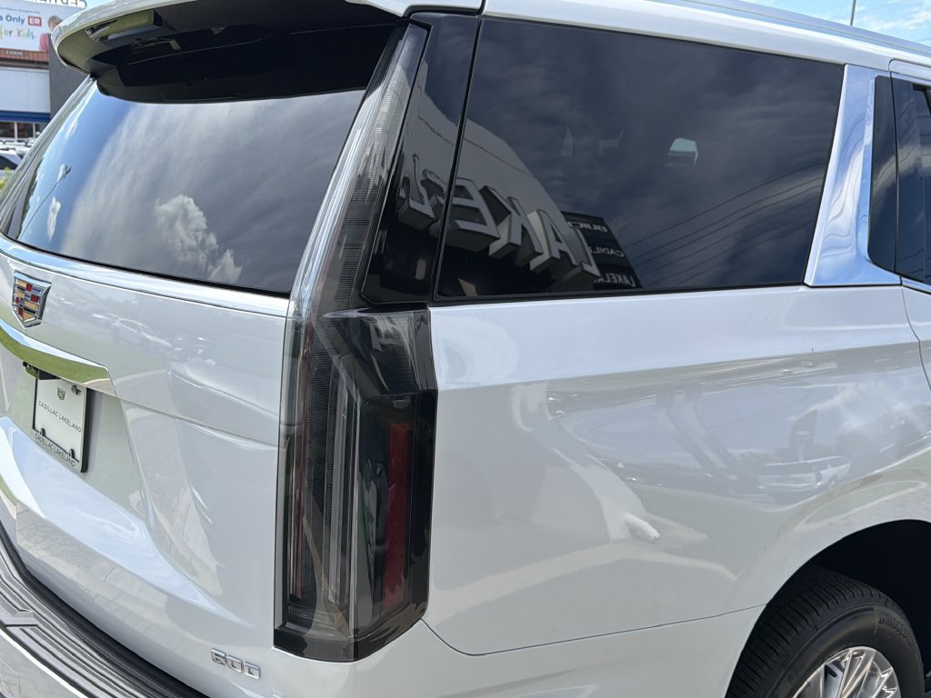 2026 Cadillac Escalade Luxury - Photo 10
