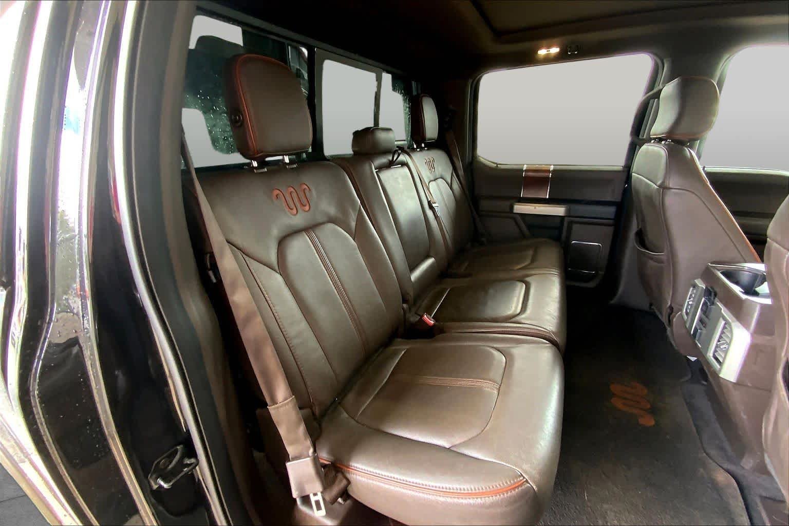 Used 2015 Tuxedo Black Metallic/Caribou Metallic Ford King Ranch image 20