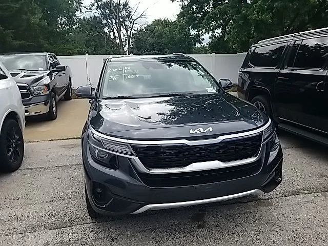 Used 2023 Gray Kia EX image 6