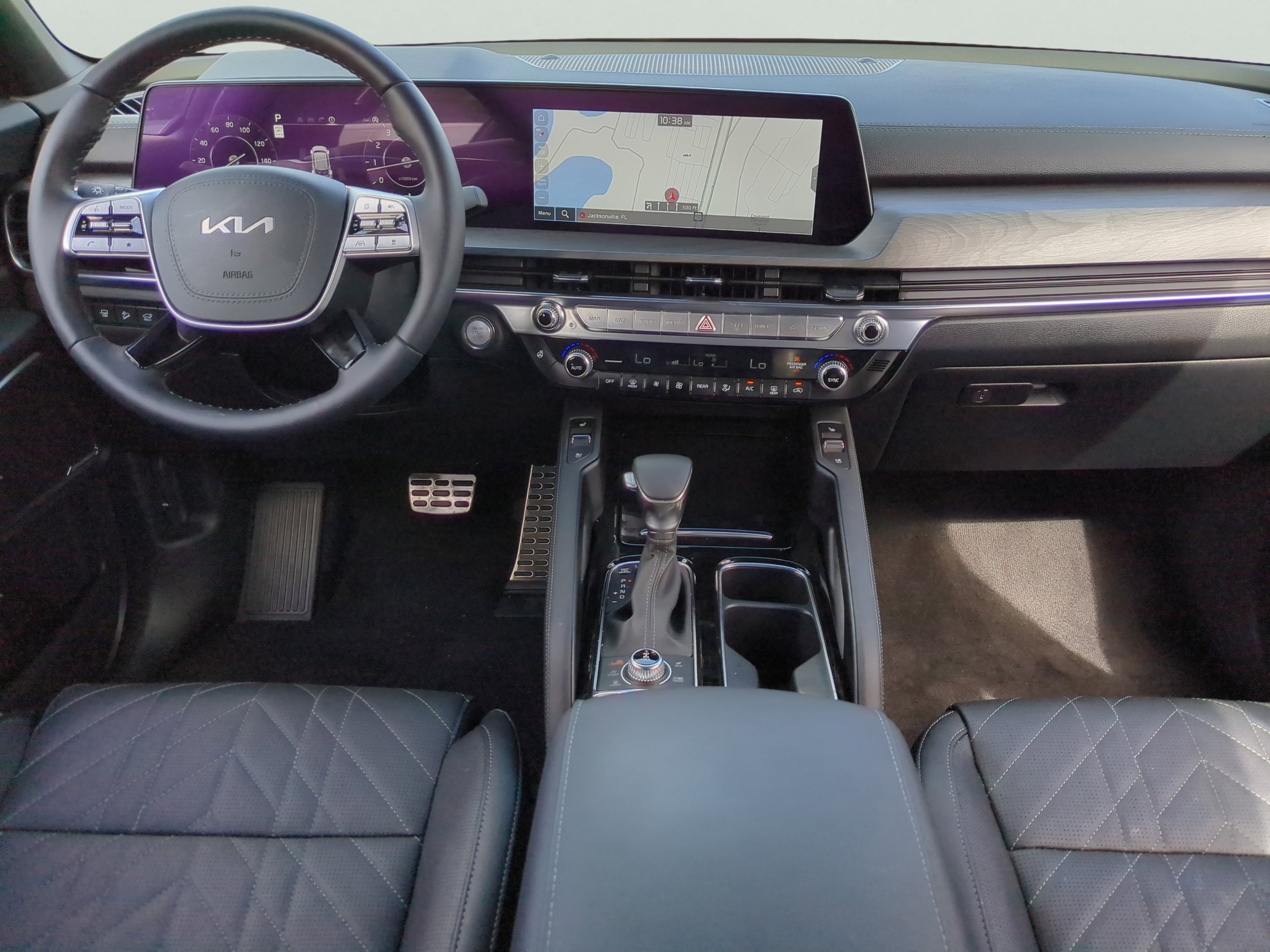 New 2025 Wolf Gray Kia SX X-Line image 39