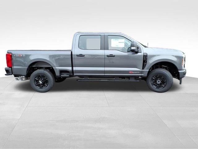 New 2026 Carbonized Gray Metallic Ford F-250® XL image 13