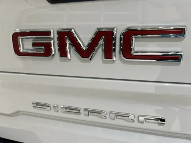 2026 GMC Sierra 1500 SLT - Photo 29