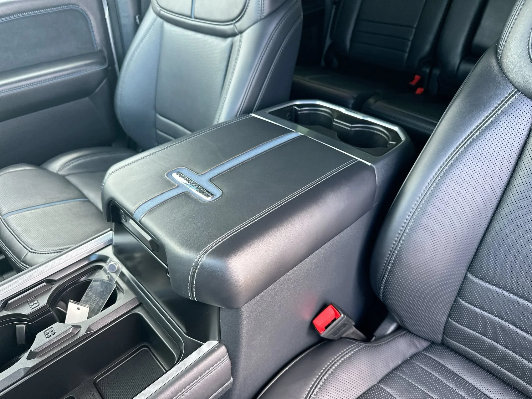 Used 2025 Avalanche Ford Platinum image 22