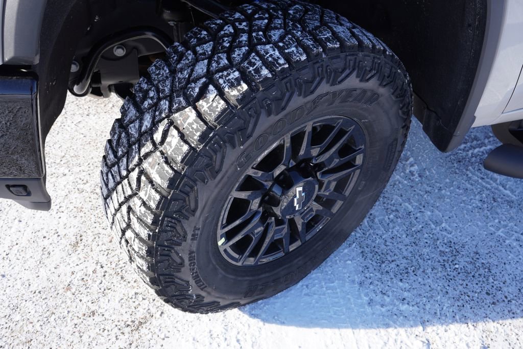 New 2026 White Sands Chevrolet ZR2 image 9