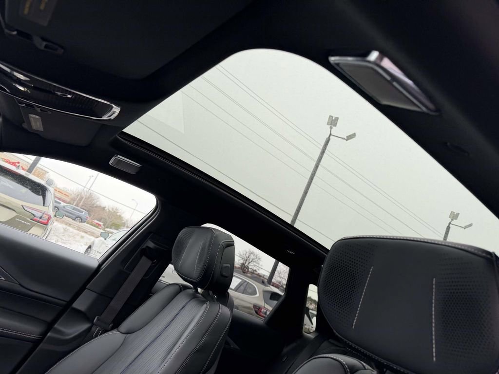 2026 Cadillac LYRIQ Premium Sport - Photo 17