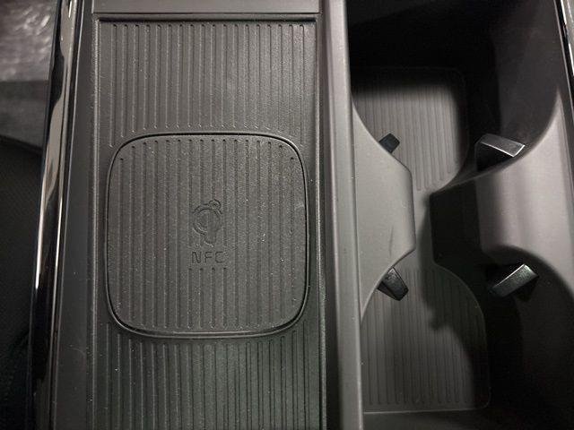 New 2026 White Hyundai Limited AWD image 32