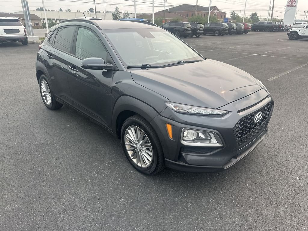 Used 2020 Gray Hyundai SEL image 2