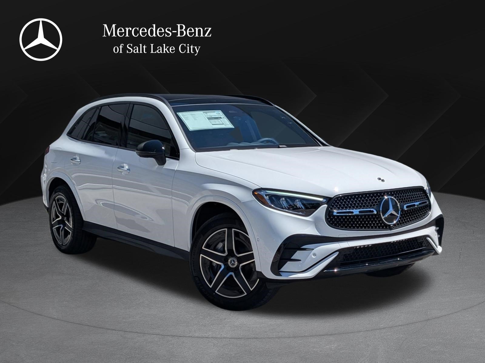 New 2026 Polar White Mercedes-Benz GLC 300 image 1