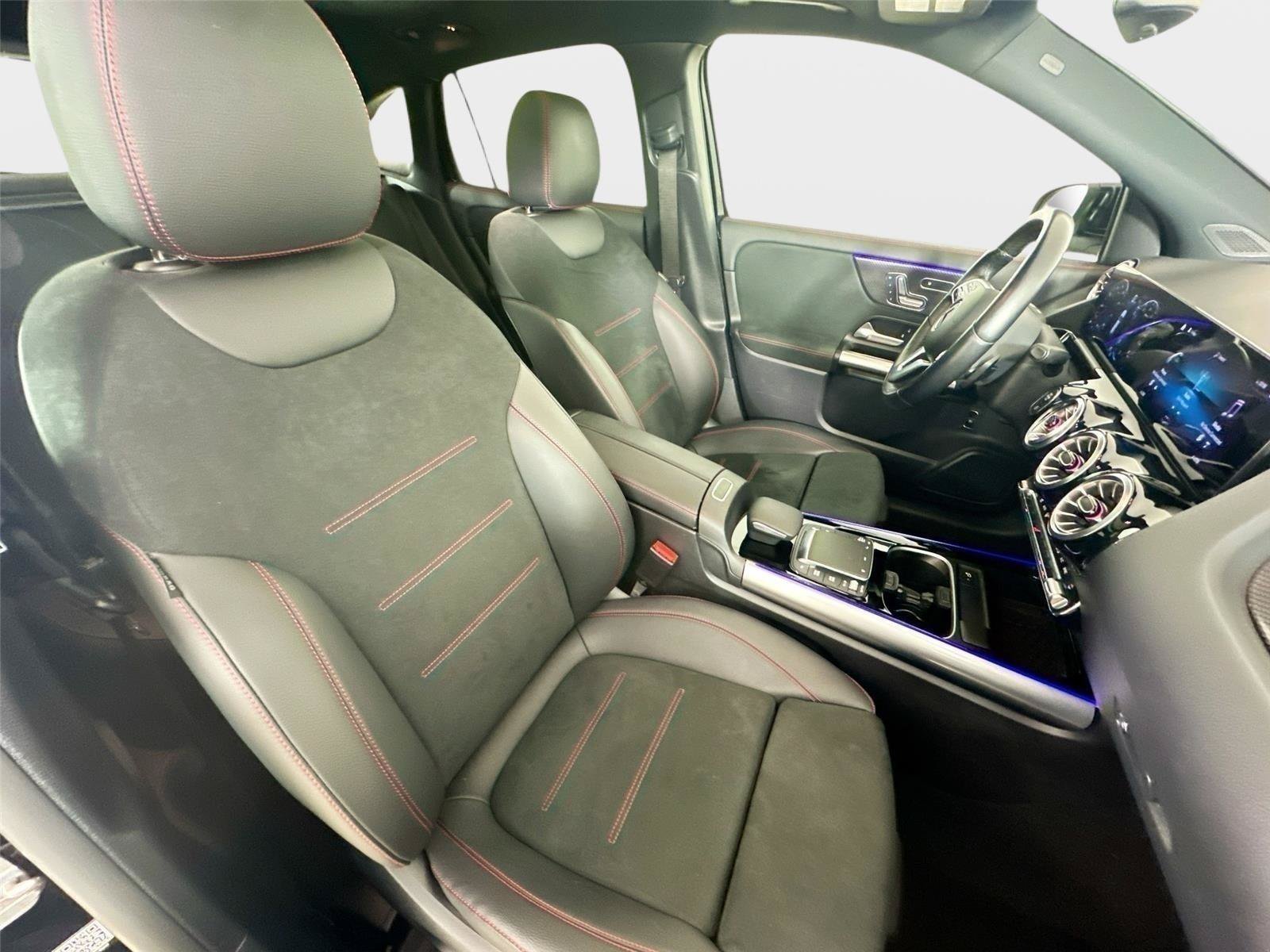 Used 2023 Black Mercedes-Benz 250 image 33