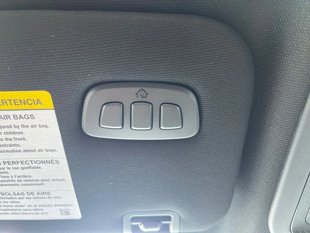 New 2026 Star White Metallic Tri-Coat Ford Tremor® image 39