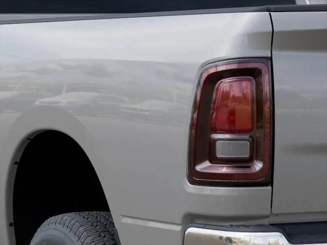 New 2026 Silver-Zynith Exterior Paint RAM Tradesman image 5