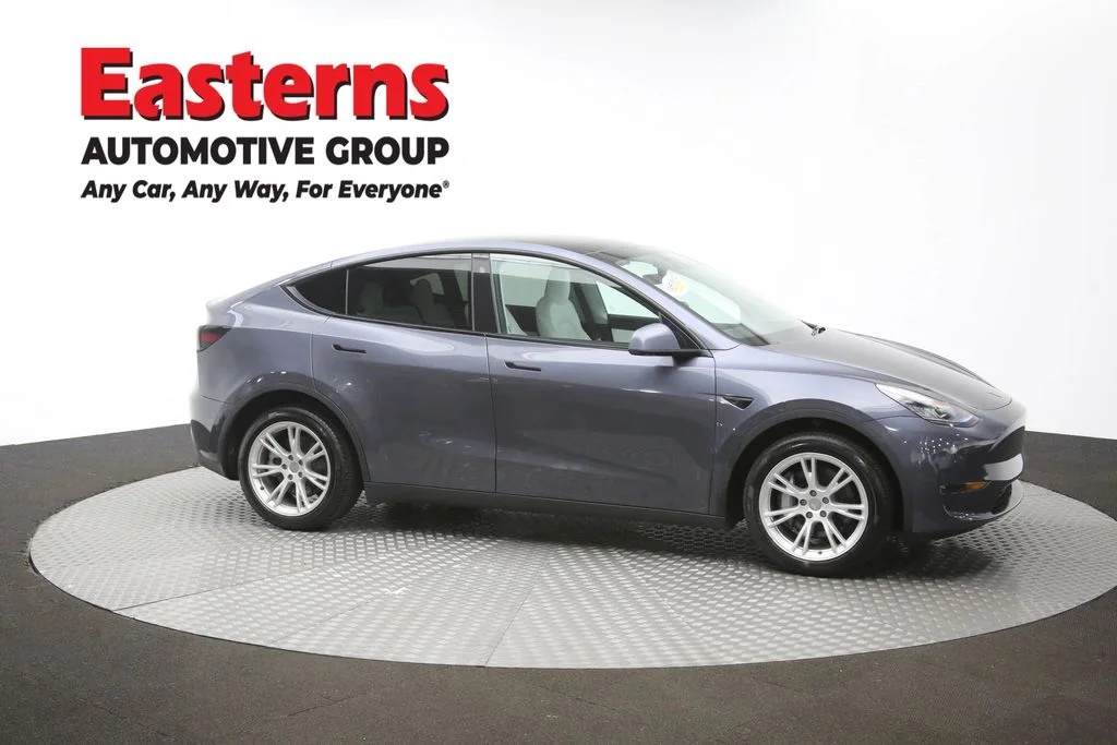 Used 2022 Gray Tesla Long Range image 41