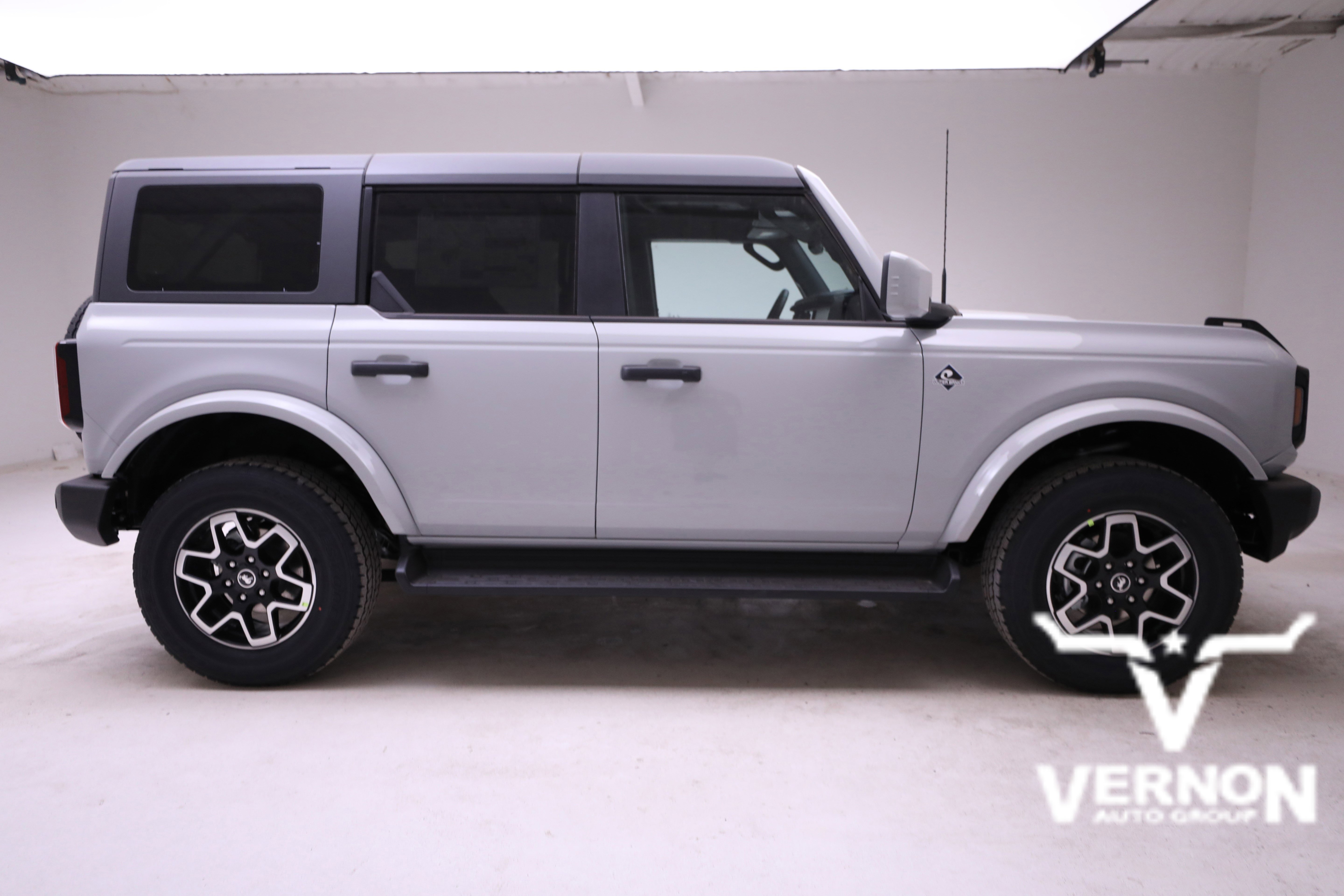 New 2026 Avalanche Gray Ford  image 6