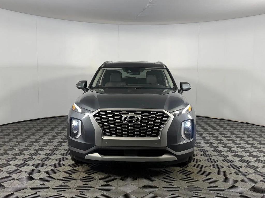 Certified Used 2022 Gray Hyundai SEL image 5