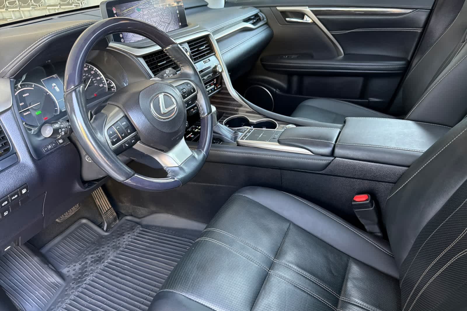 Certified Used 2022 CAVIAR Lexus  image 11