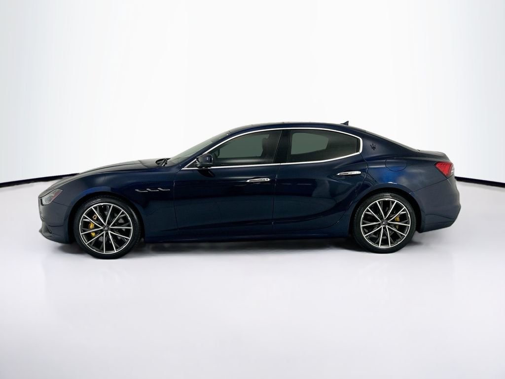 Used 2023  Maserati Modena image 8