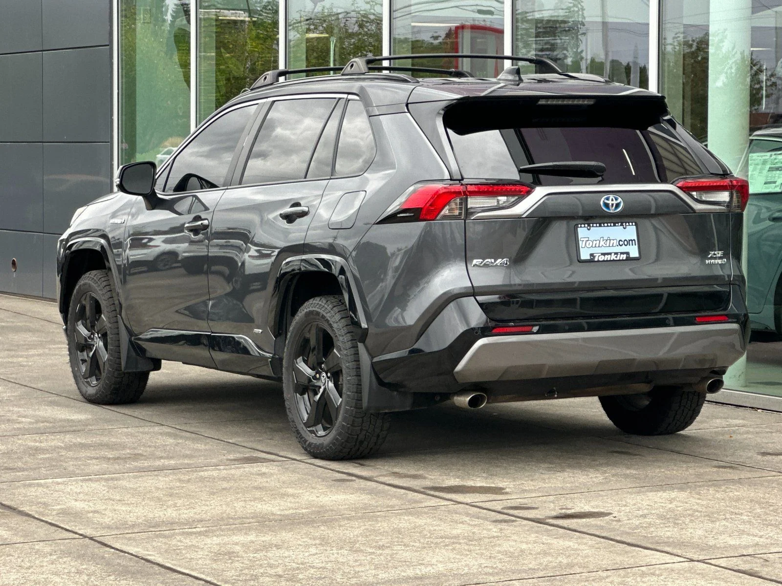 Used 2021 Midnight Black Metallic Toyota XSE image 5