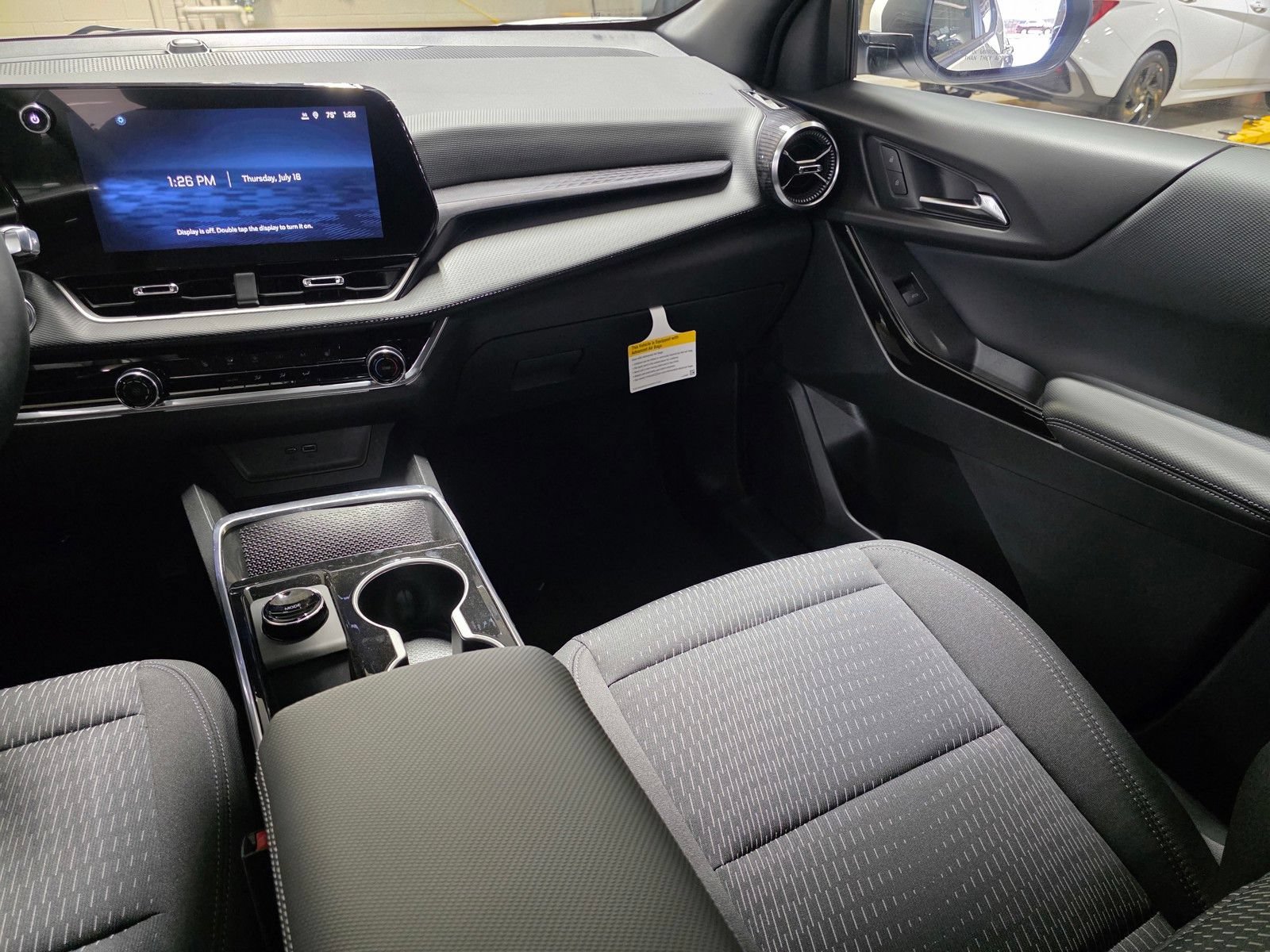 New 2027 Summit White Chevrolet LT image 17