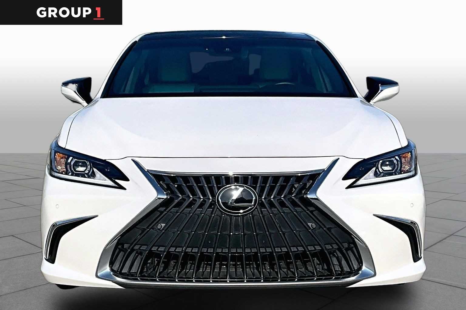 Certified Used 2024 Eminent White Pearl Lexus  image 4