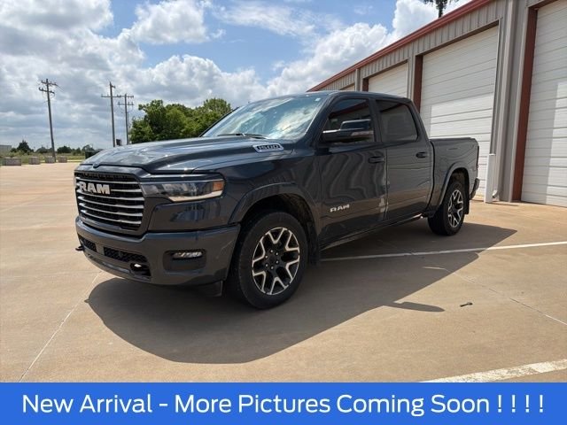 2026 RAM 1500 Laramie 4x4 Crew Cab 5'7's photo