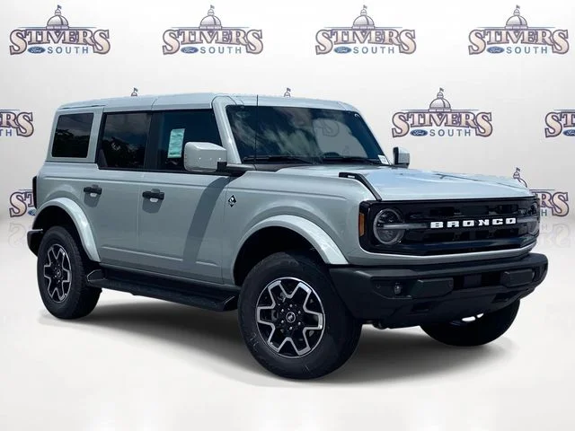 New 2026 White Ford Outer Banks image 1