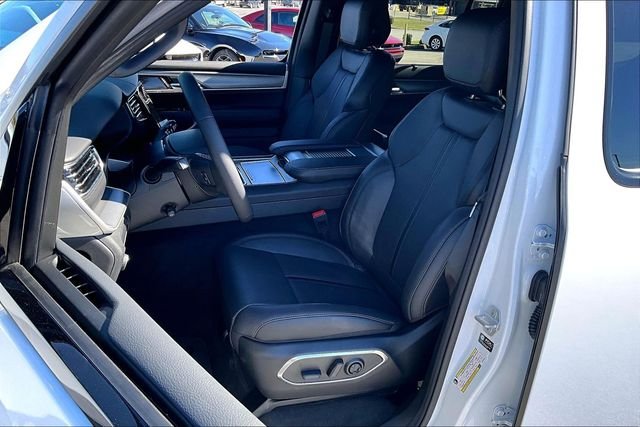 New 2026 Jeep Grand Wagoneer Limited 4D Sport Utility