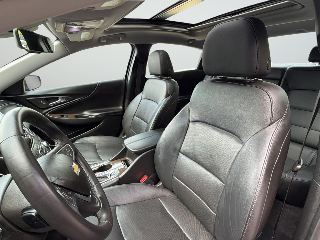 Used 2019 Black Chevrolet Premier image 10
