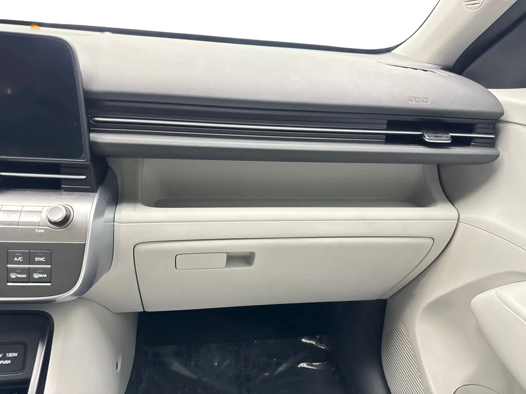 Used 2024 Gray Hyundai SEL image 58