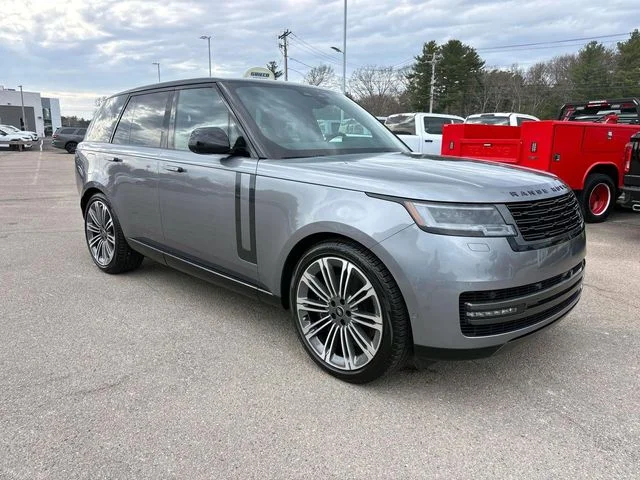 2024 Land Rover Range Rover 4.4 SE SWB's photo